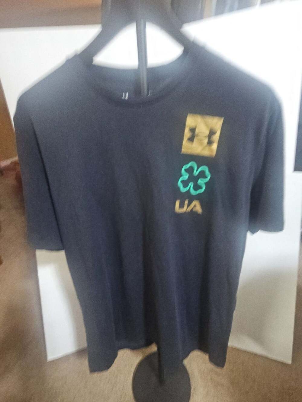 Under Armour HeatGear T-Shirt Size XL All Luck Notre Dame Irish